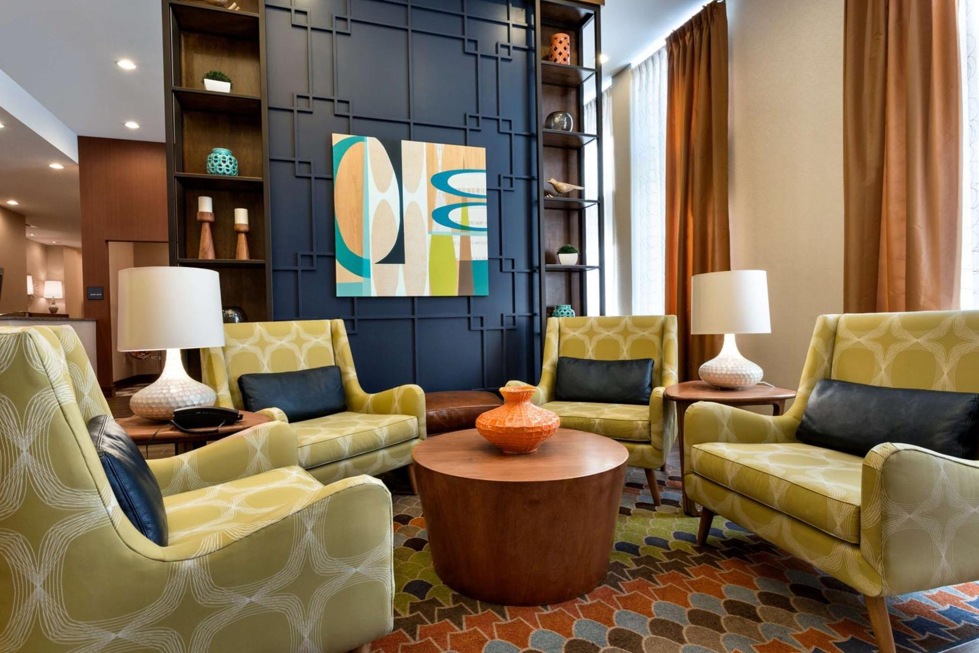 Hampton Inn And Suites Clayton/St. Louis-Galleria Area Exteriör bild