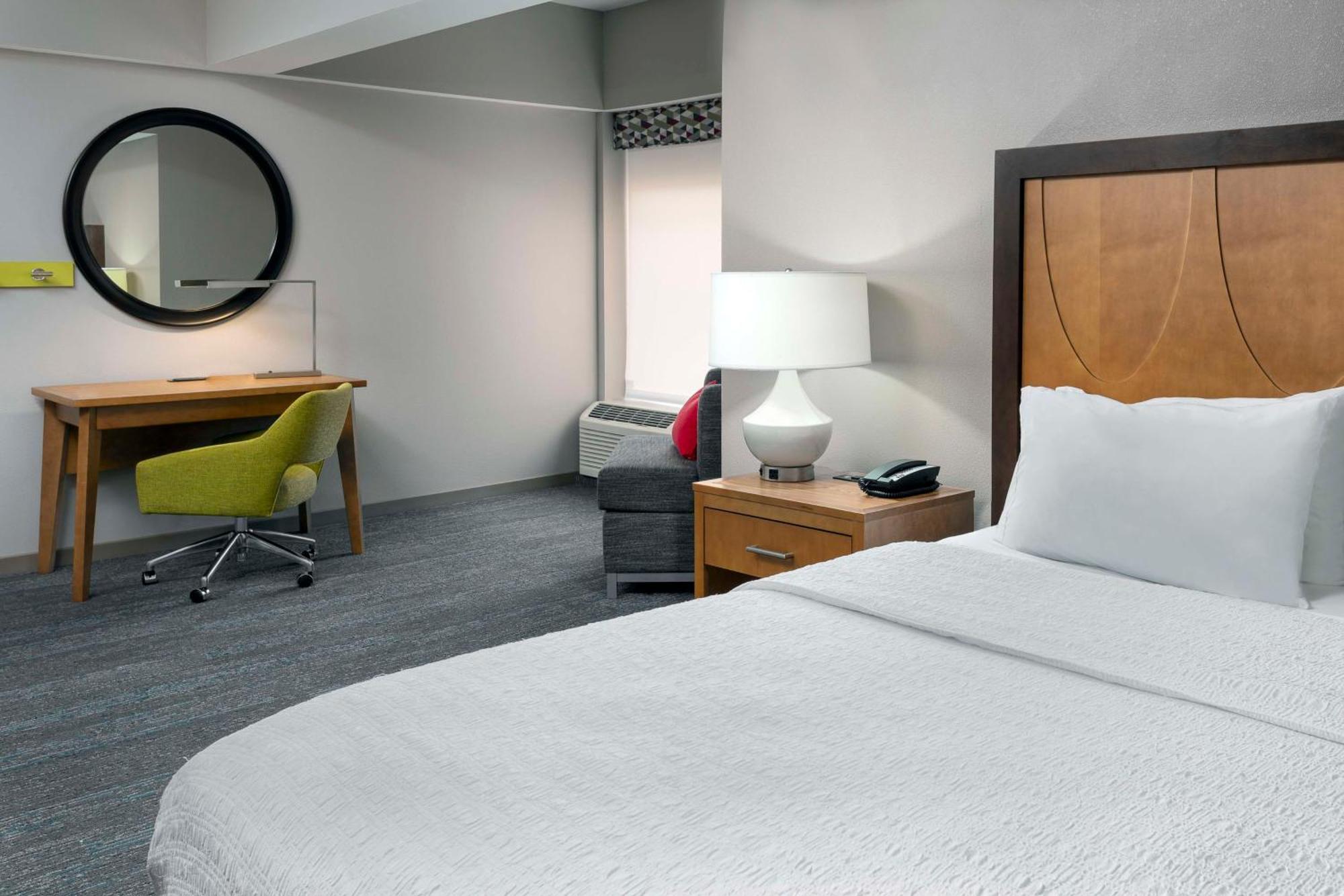 Hampton Inn And Suites Clayton/St. Louis-Galleria Area Exteriör bild