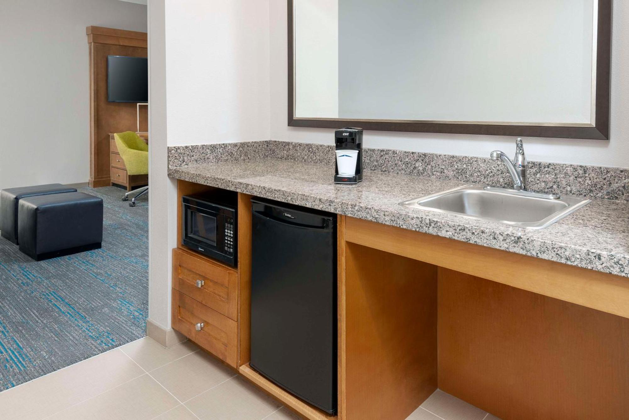 Hampton Inn And Suites Clayton/St. Louis-Galleria Area Exteriör bild